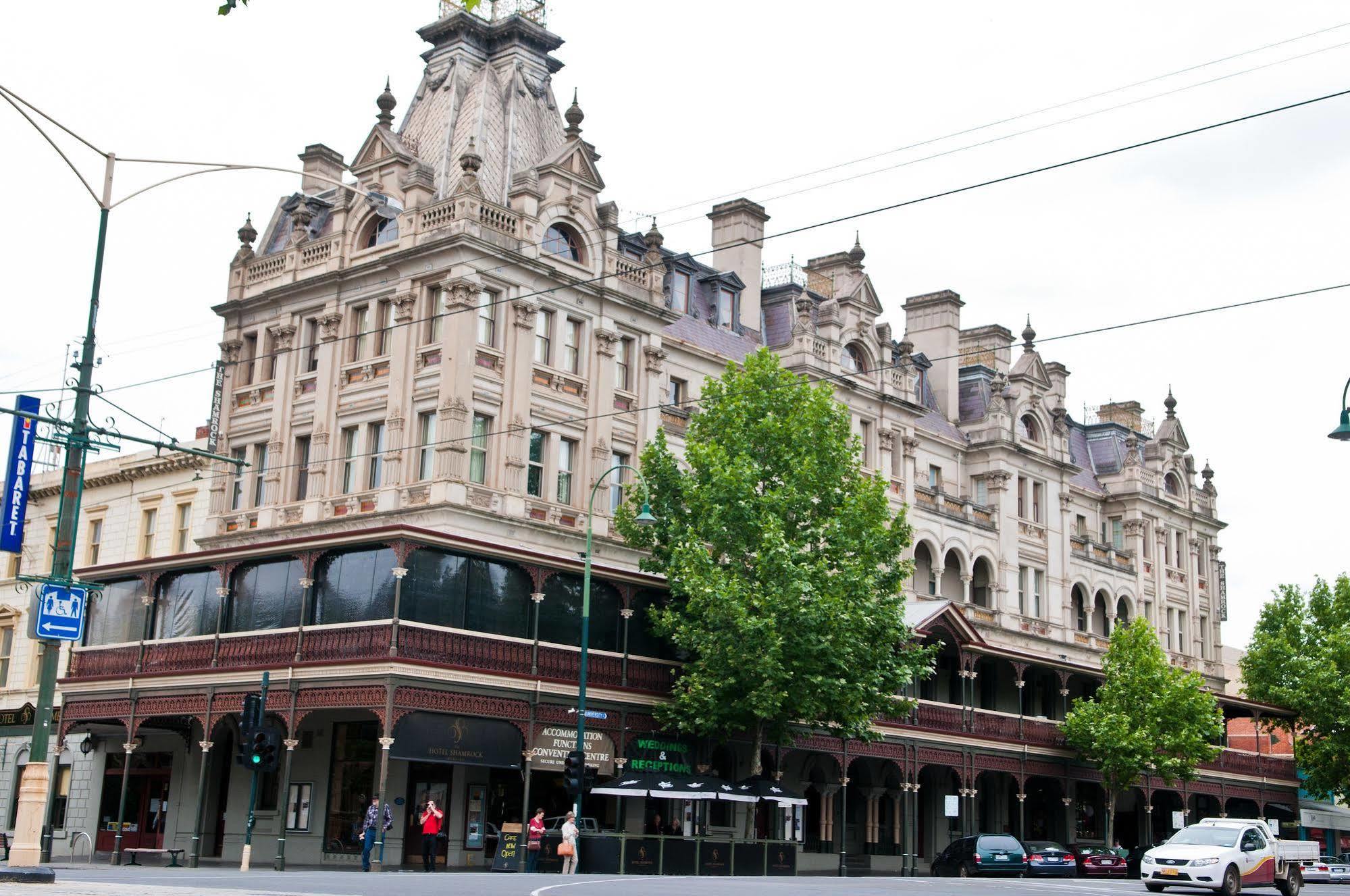 The Hotel Shamrock Bendigo Exteriör bild